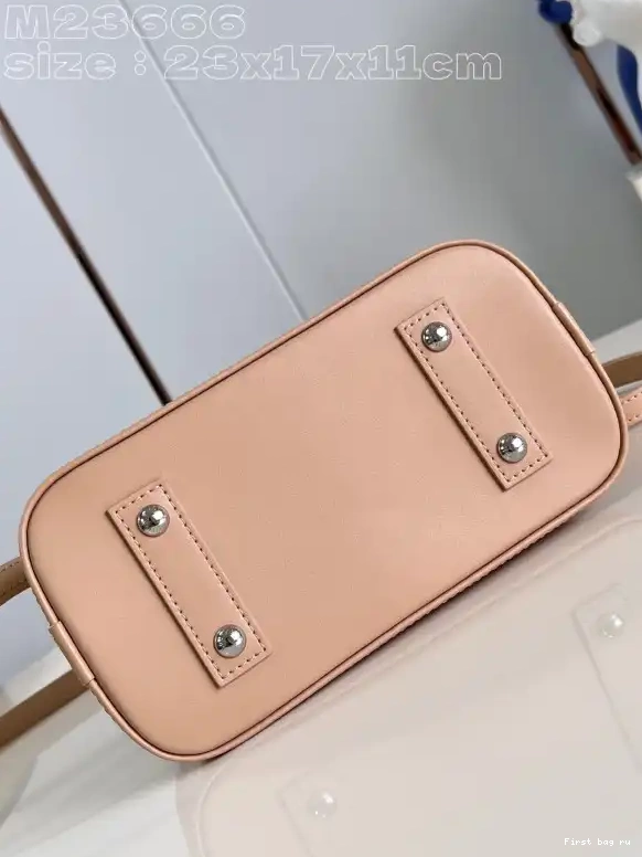 Frstbag ru VUITTON LOUIS Nano Alma 0529